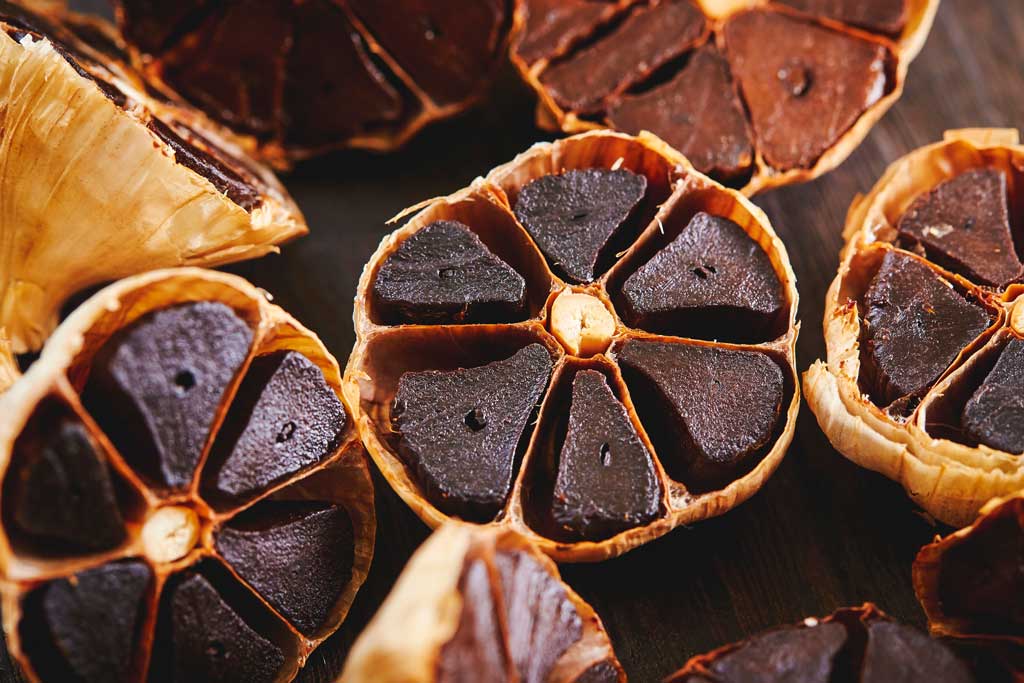 What does black garlic do?